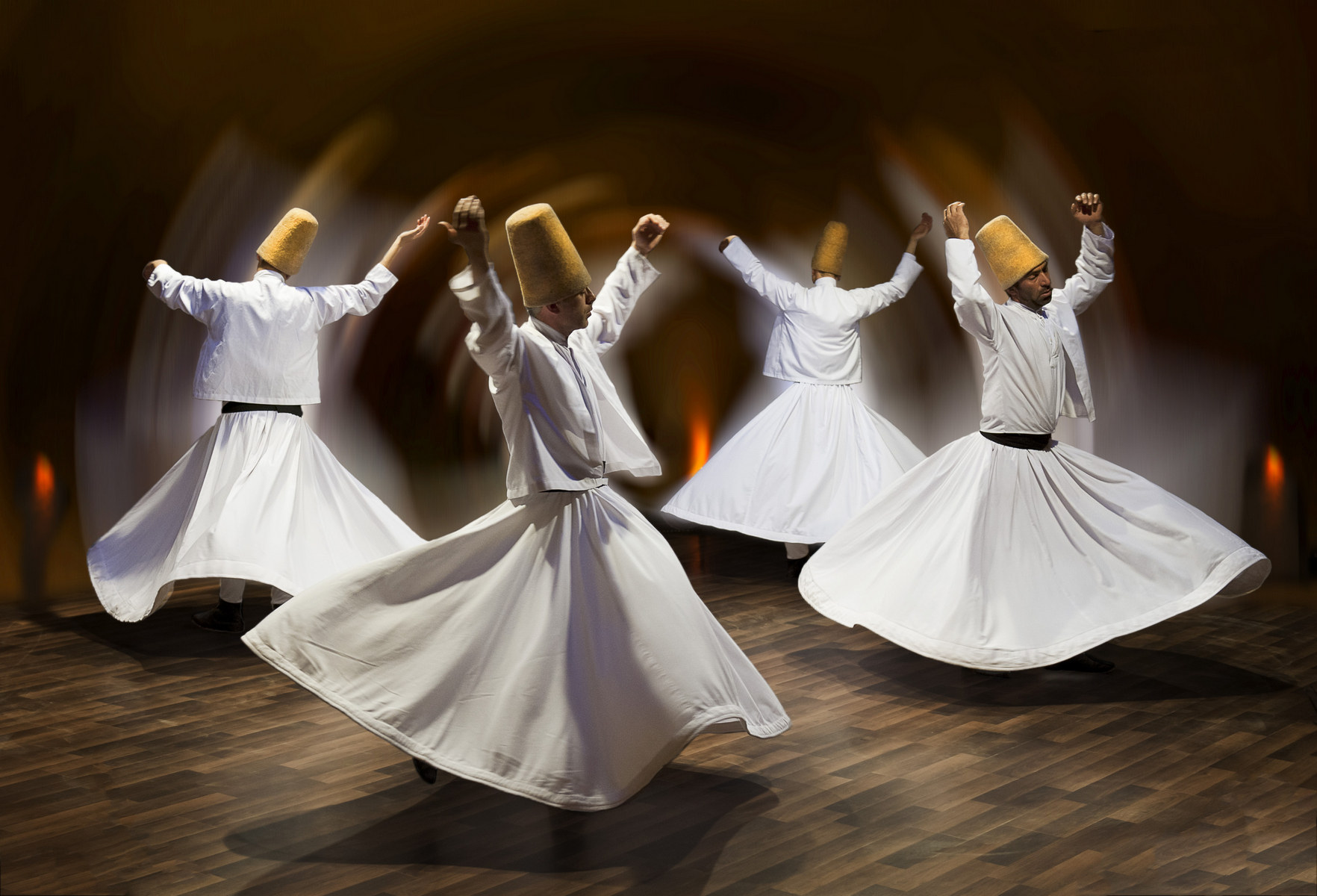 Красивые песни для танцев. Танец суфиев дервишей. Турция танец дервишей. Кружение суфийских дервишей, Турция. Танцы дервишей Суфийские кружения.